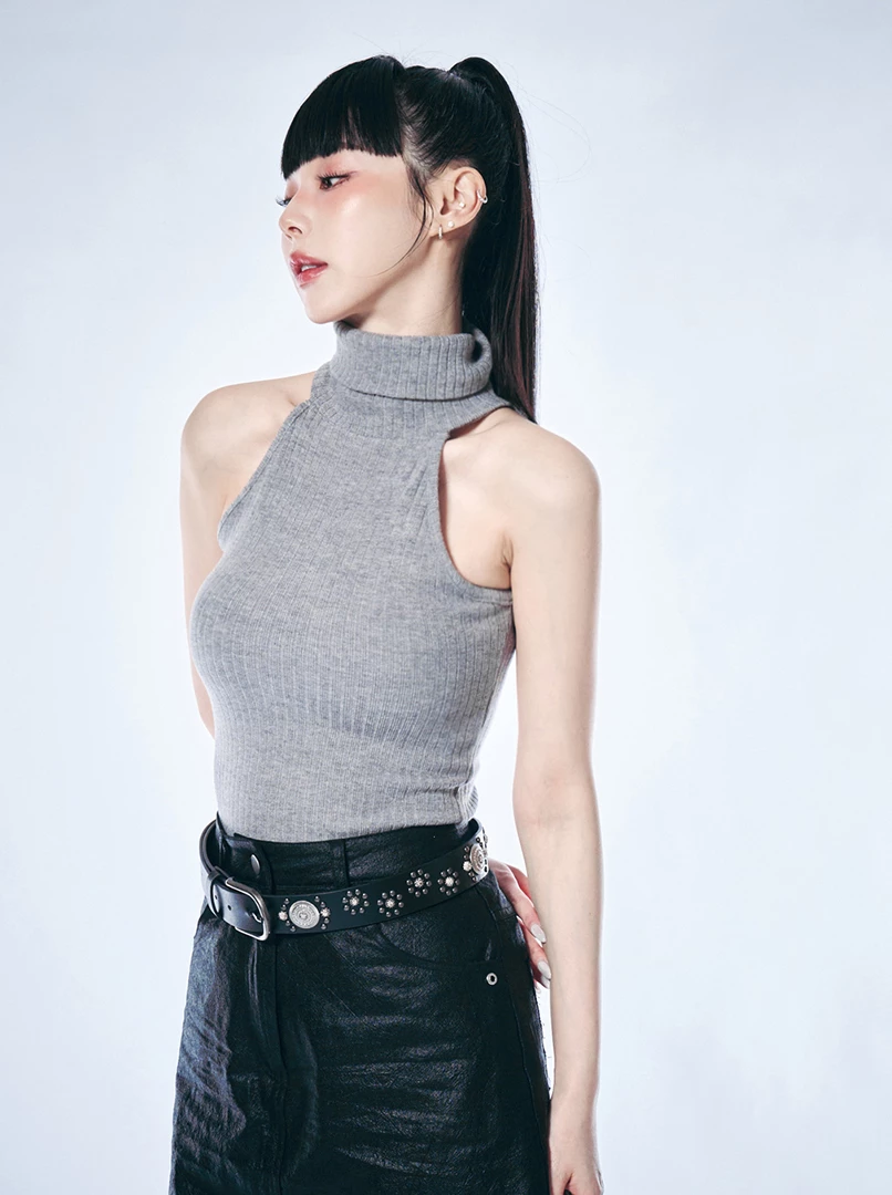 簡約高領無袖上衣