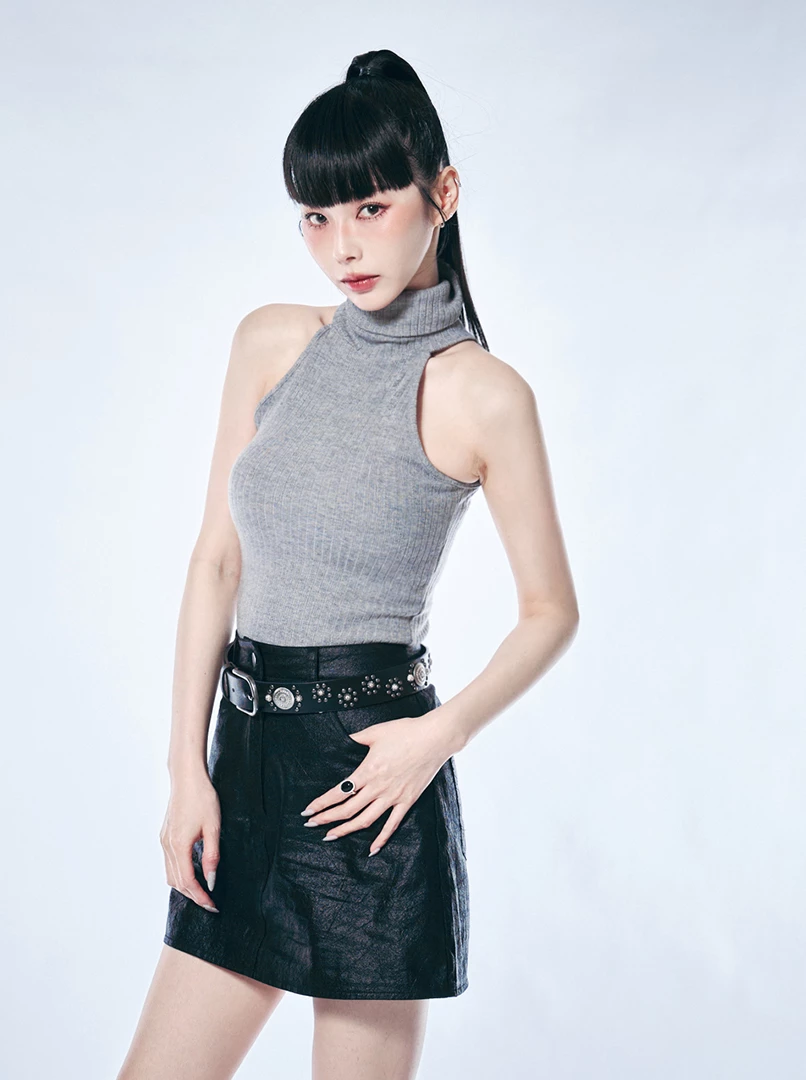 簡約高領無袖上衣