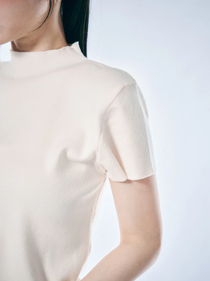 親膚半高領T
