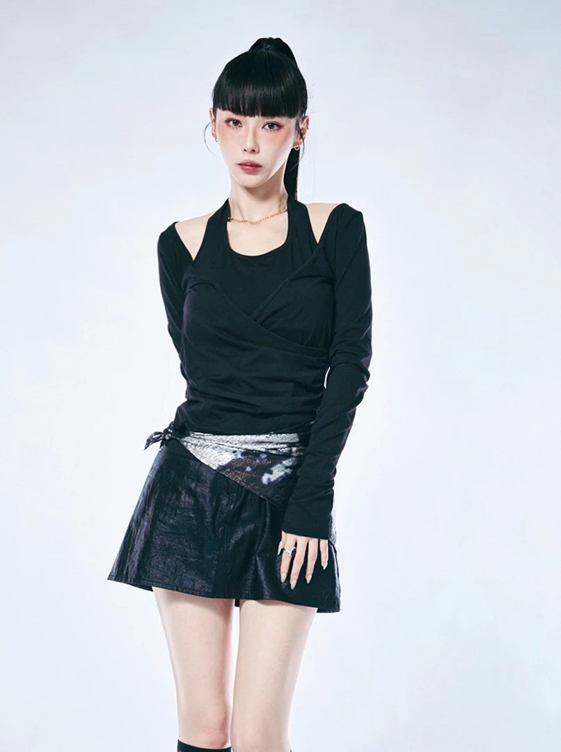 假兩件式內搭掛脖上衣