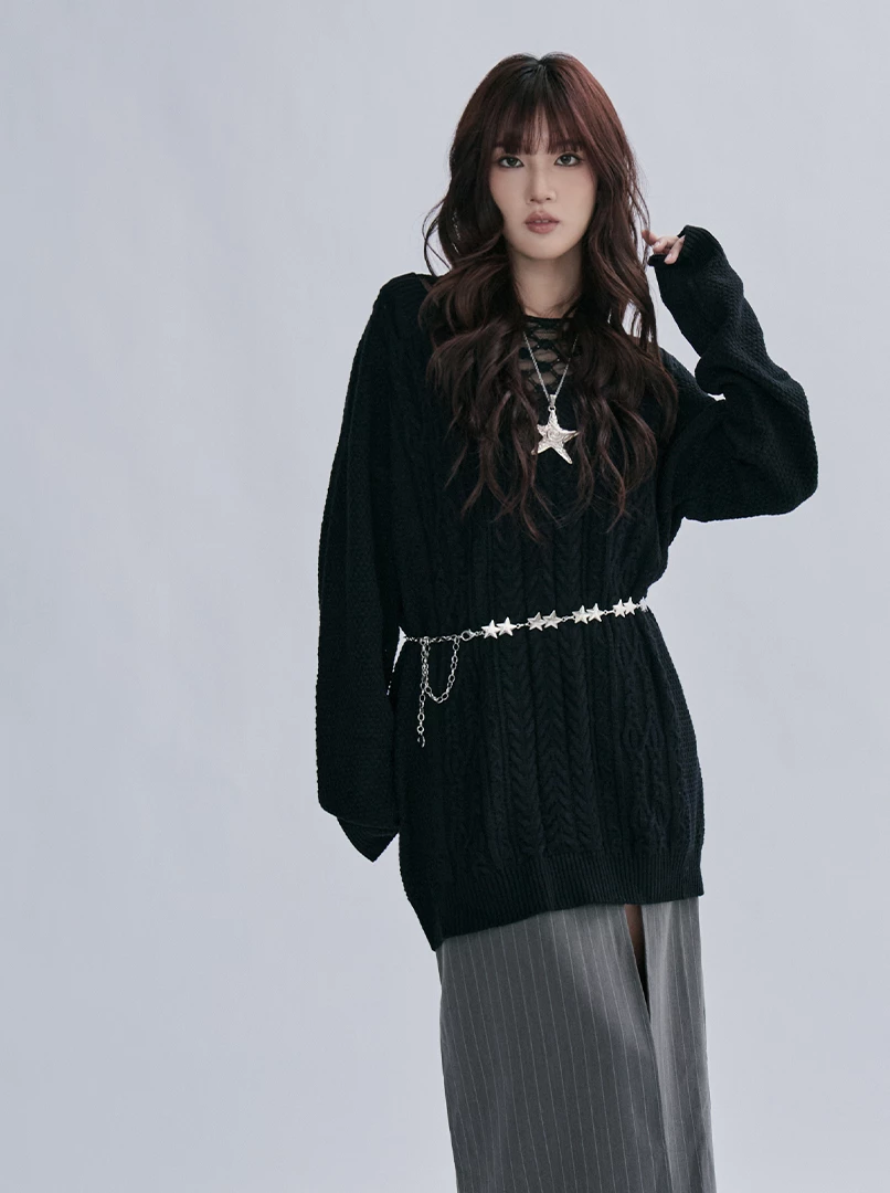 慵懶V領麻花中長針織毛衣