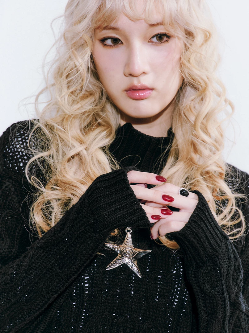 麻花高領短版針織毛衣