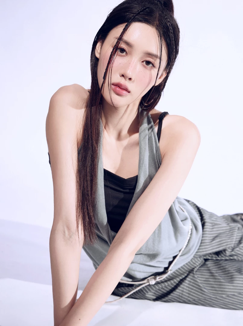 垂領無袖上衣