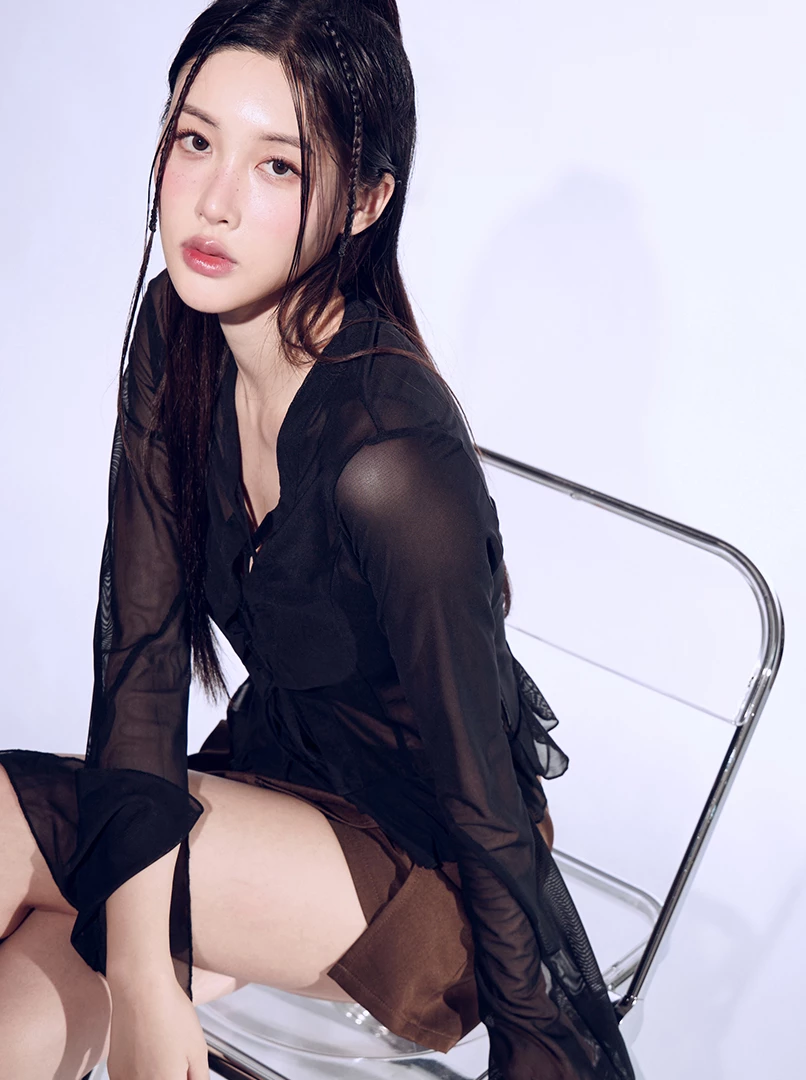 交叉綁帶長袖上衣