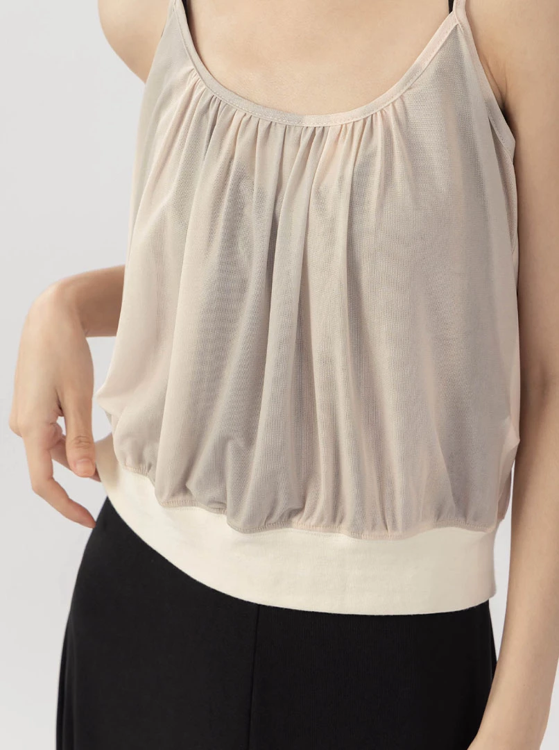 渲染網紗造型背心