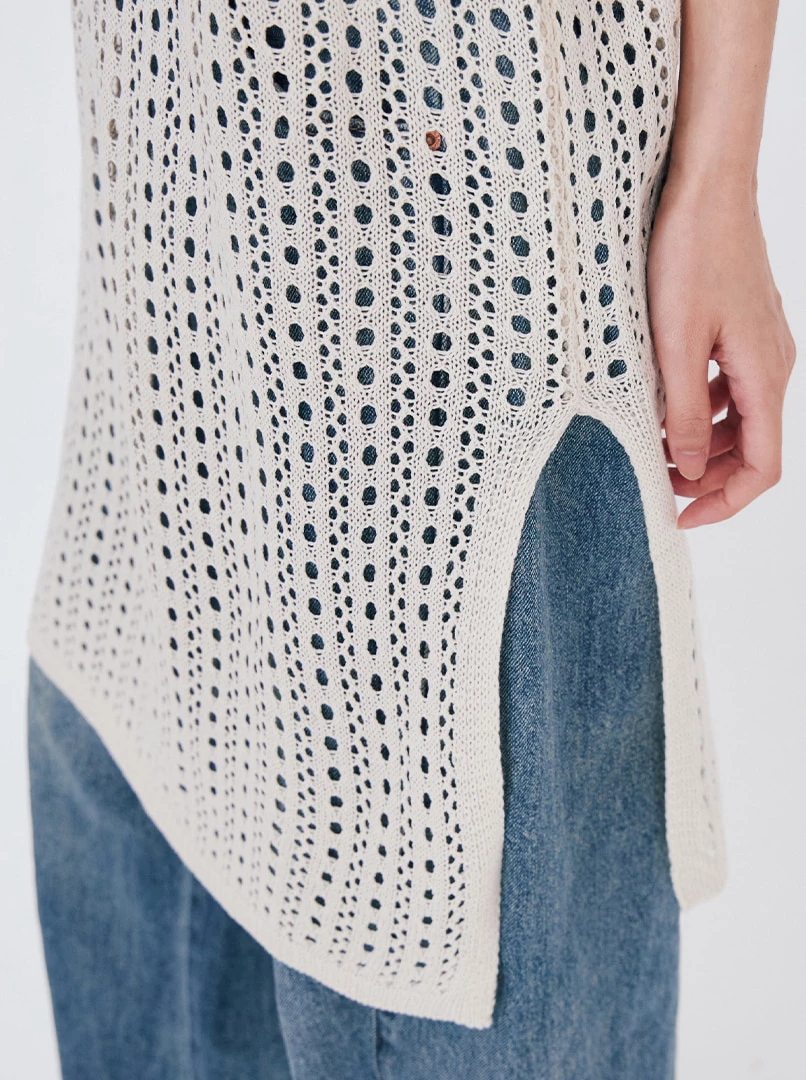 U領簍空針織背心