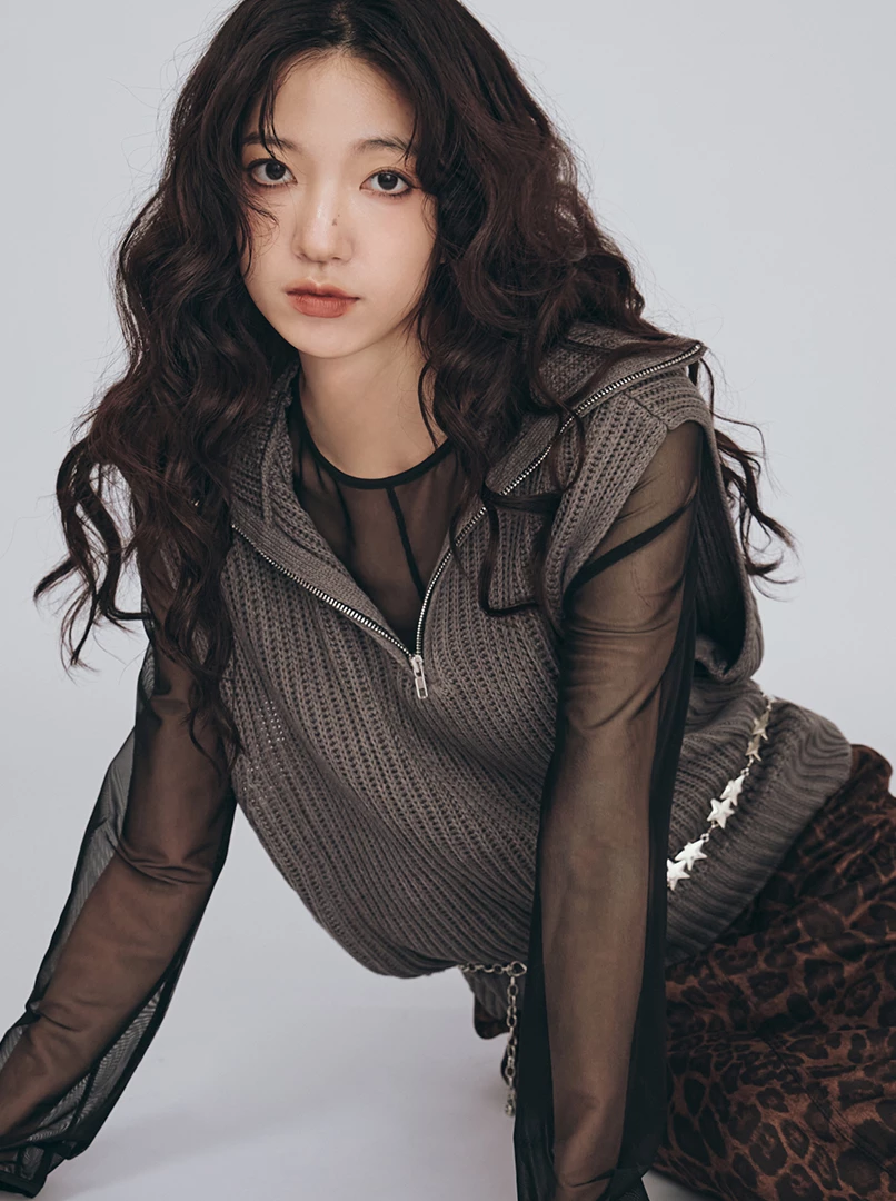 半拉鍊翻領無袖針織背心