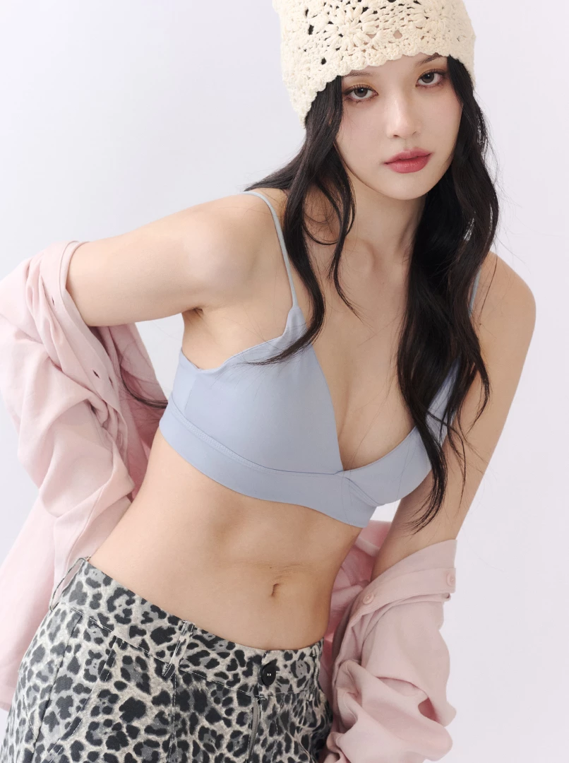三角杯細肩美背bratop
