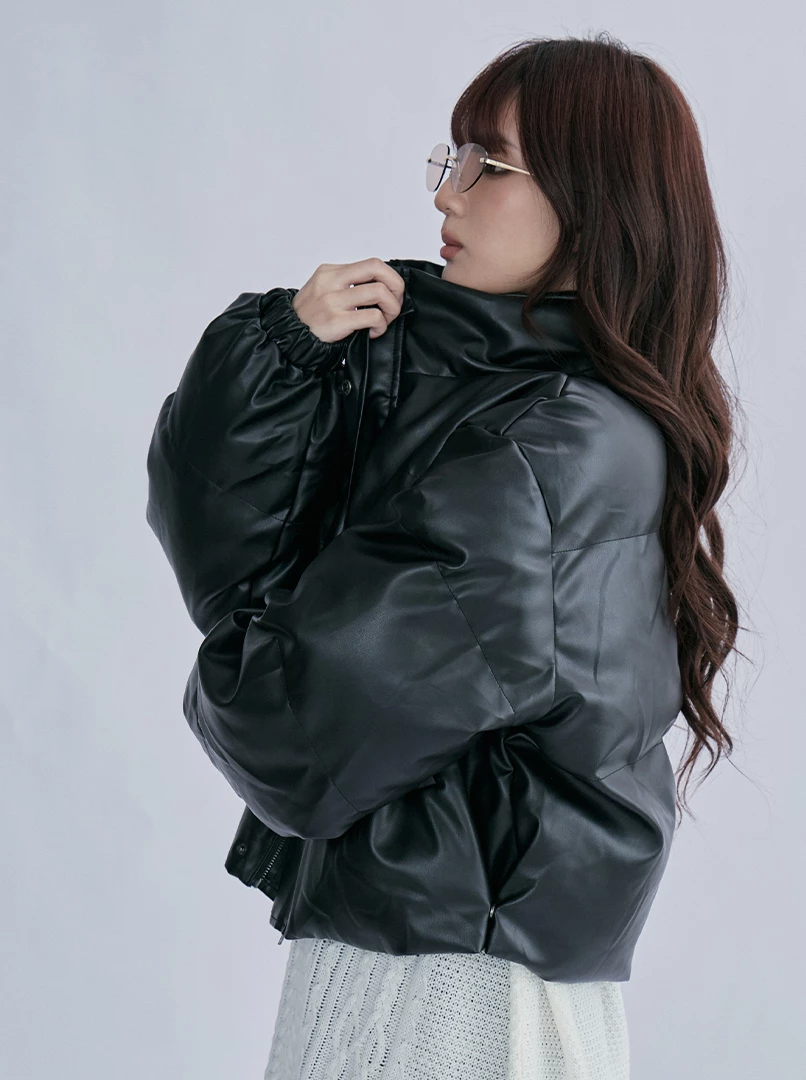 立領皮質短外套