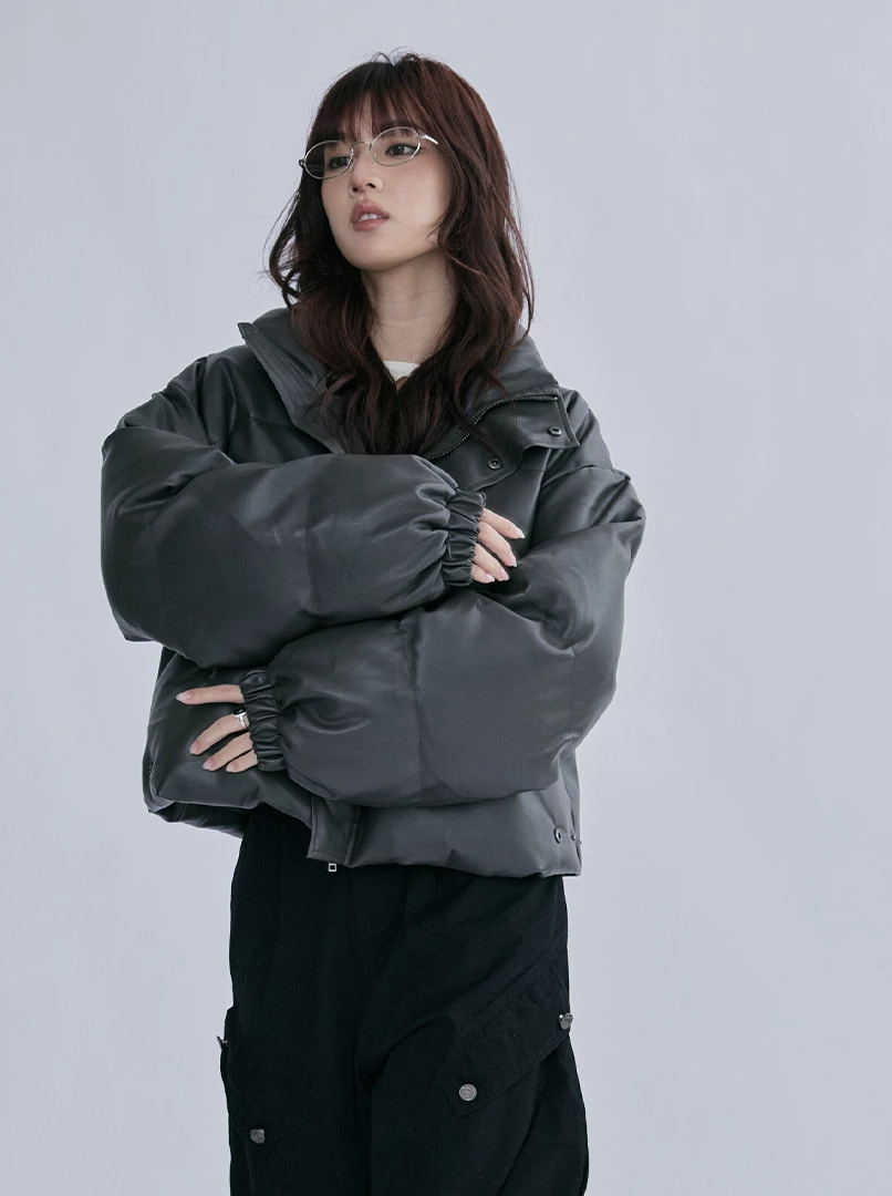 立領皮質短外套