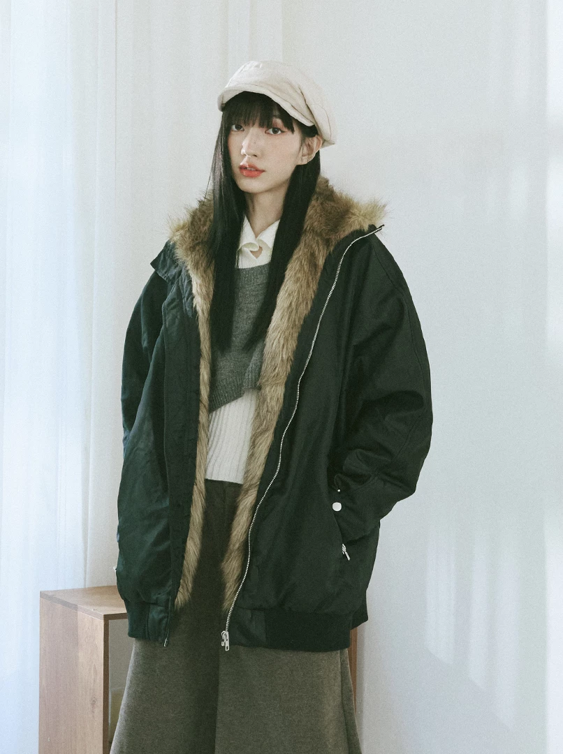 寬版飛行拚毛長版夾克