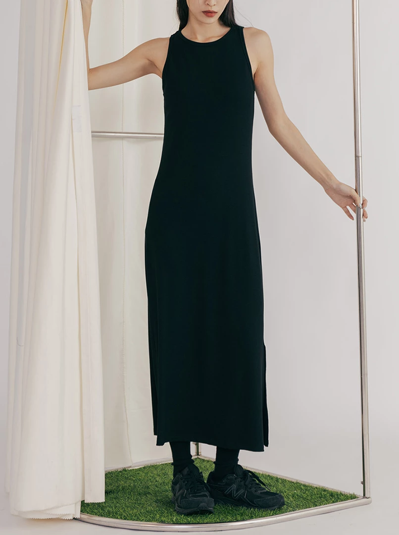 素面削肩bra長洋