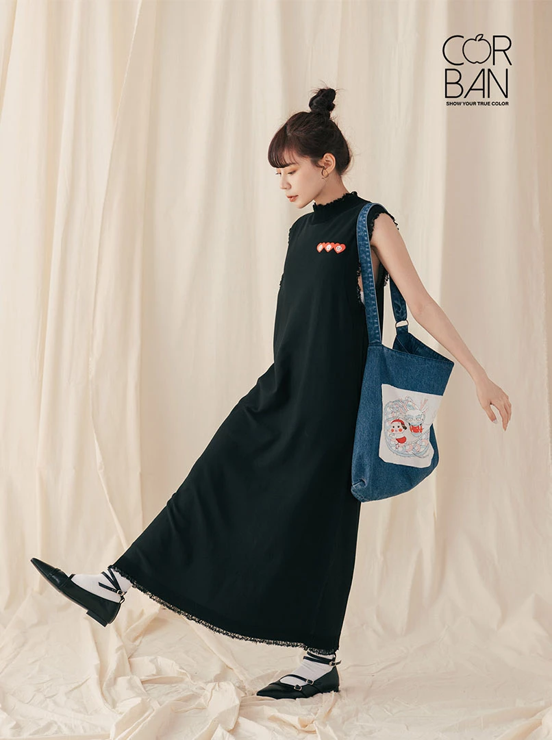 蘋果妹刺繡洋裝