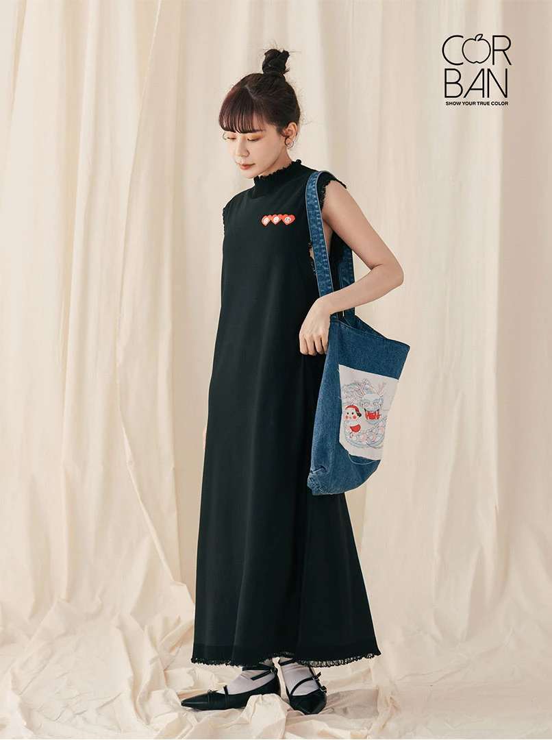 蘋果妹刺繡洋裝'