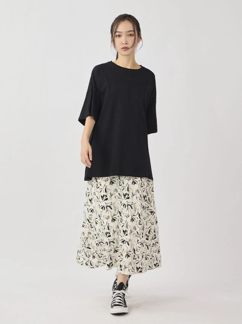 蕾絲印花細肩長洋