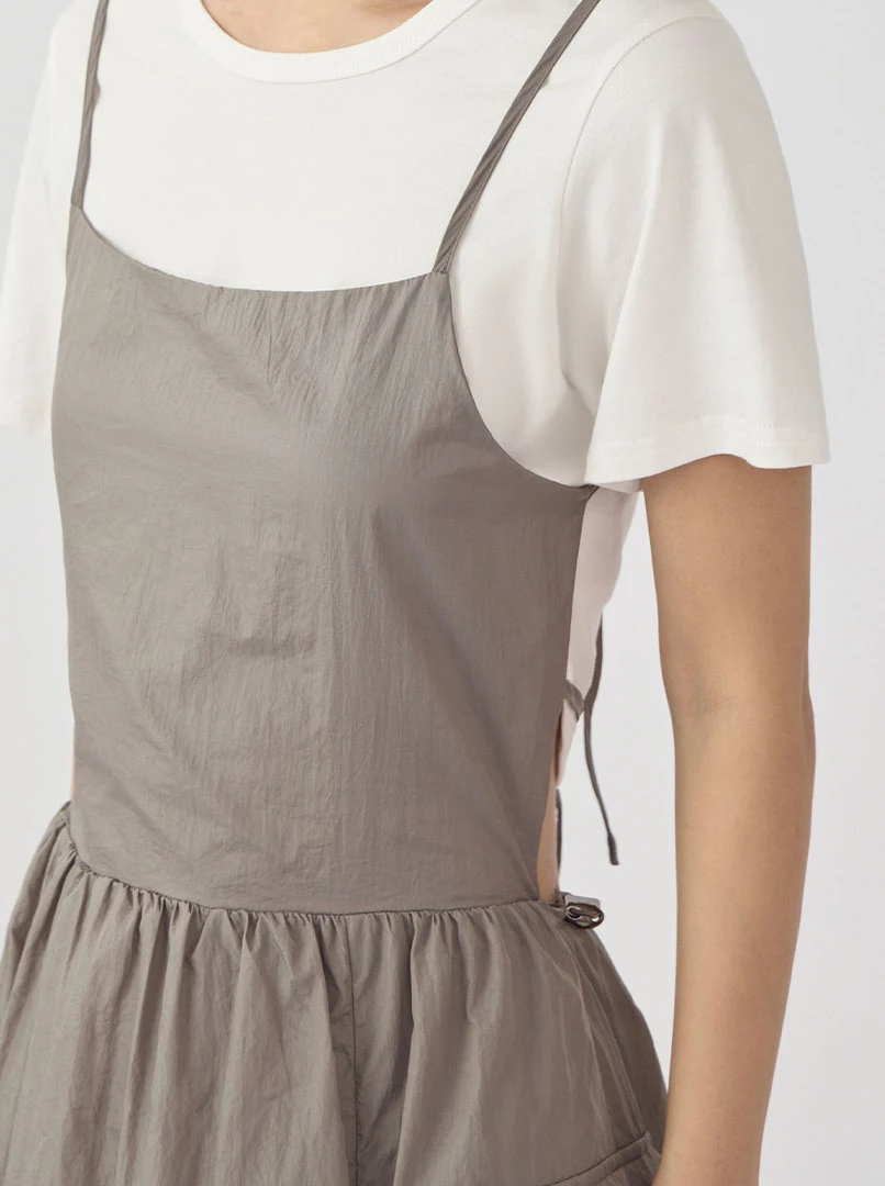 露背抽繩口袋長洋