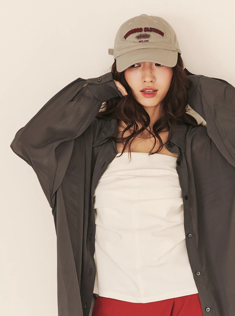 極簡透膚百搭襯衫