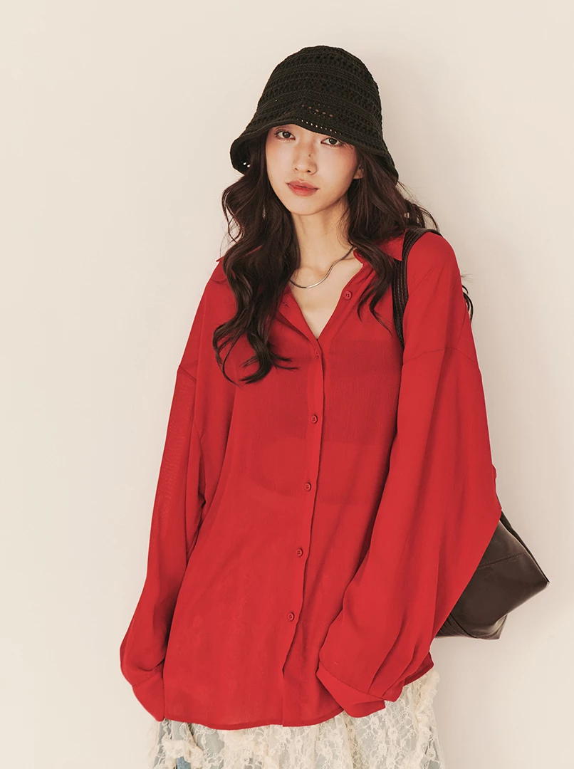 極簡透膚百搭襯衫