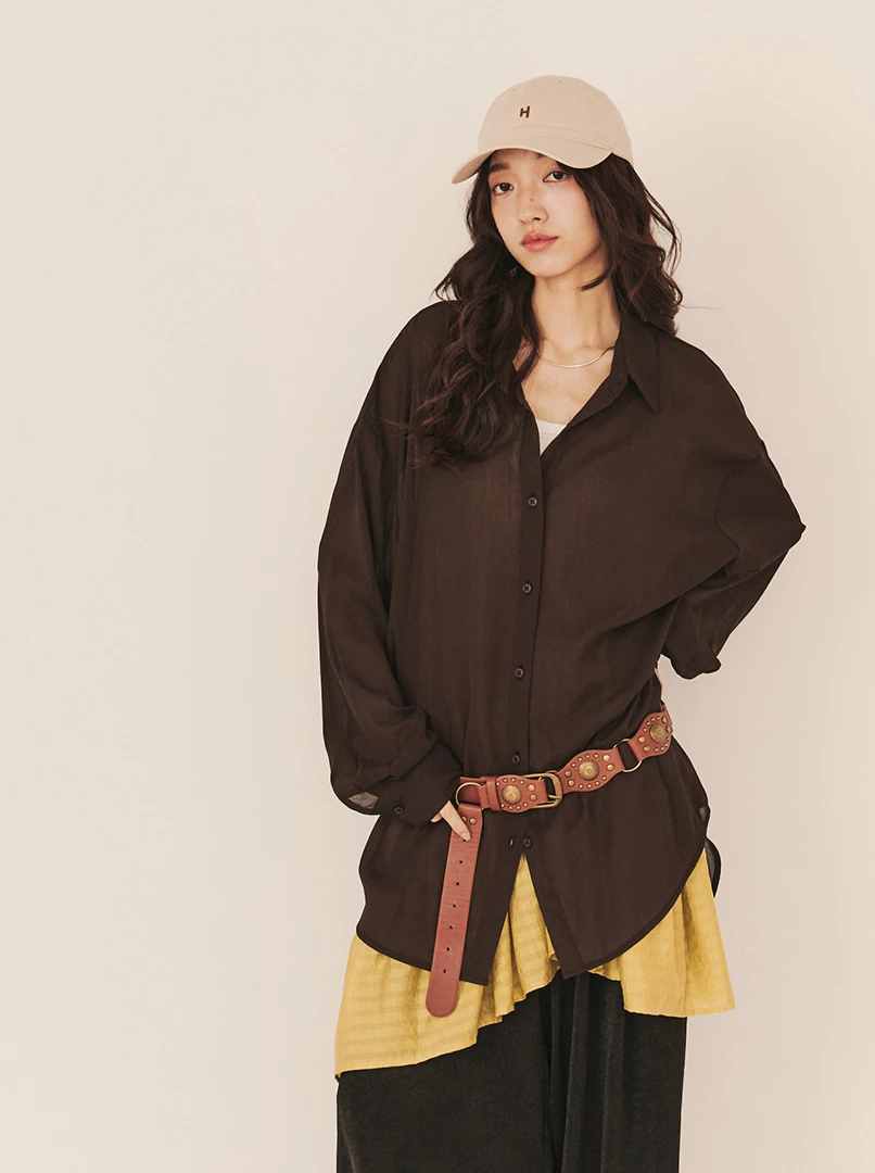 極簡透膚百搭襯衫