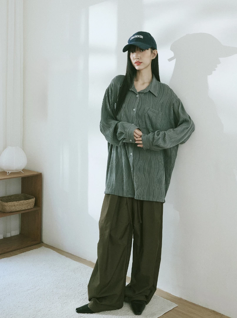 立體水波紋寬版襯衫