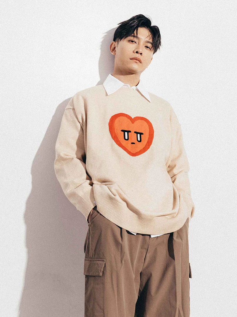 調皮鬼愛心毛衣