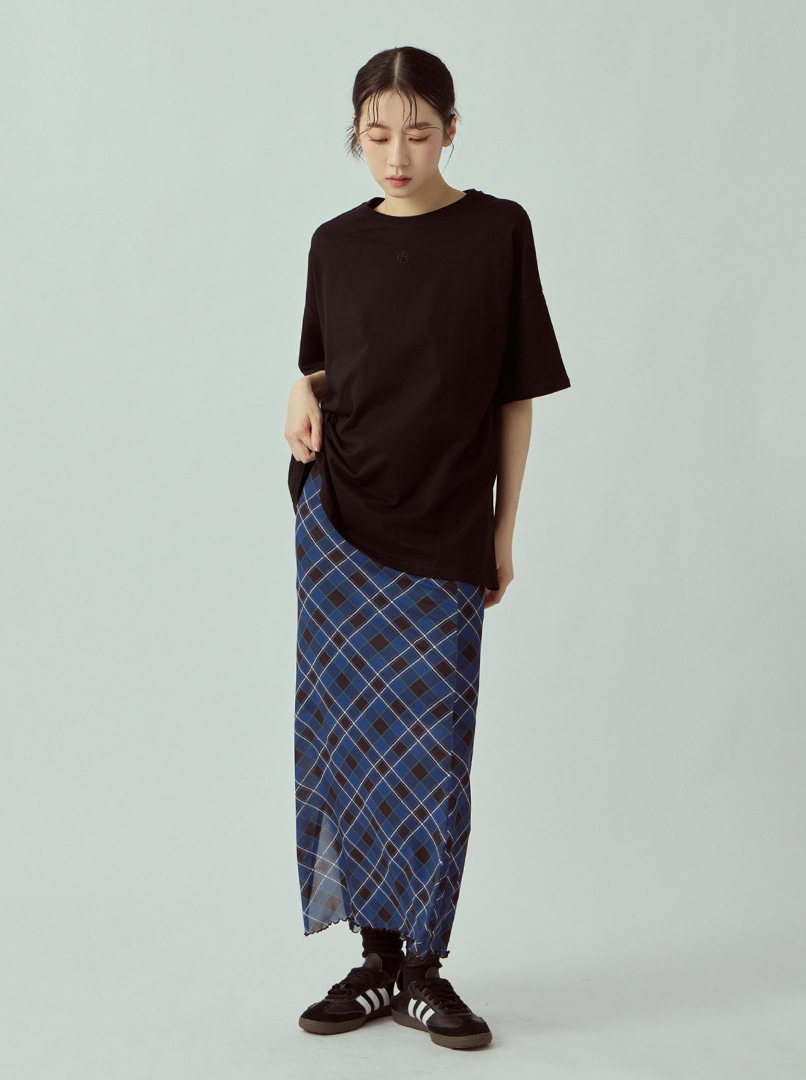 簡約刺繡圓領T恤