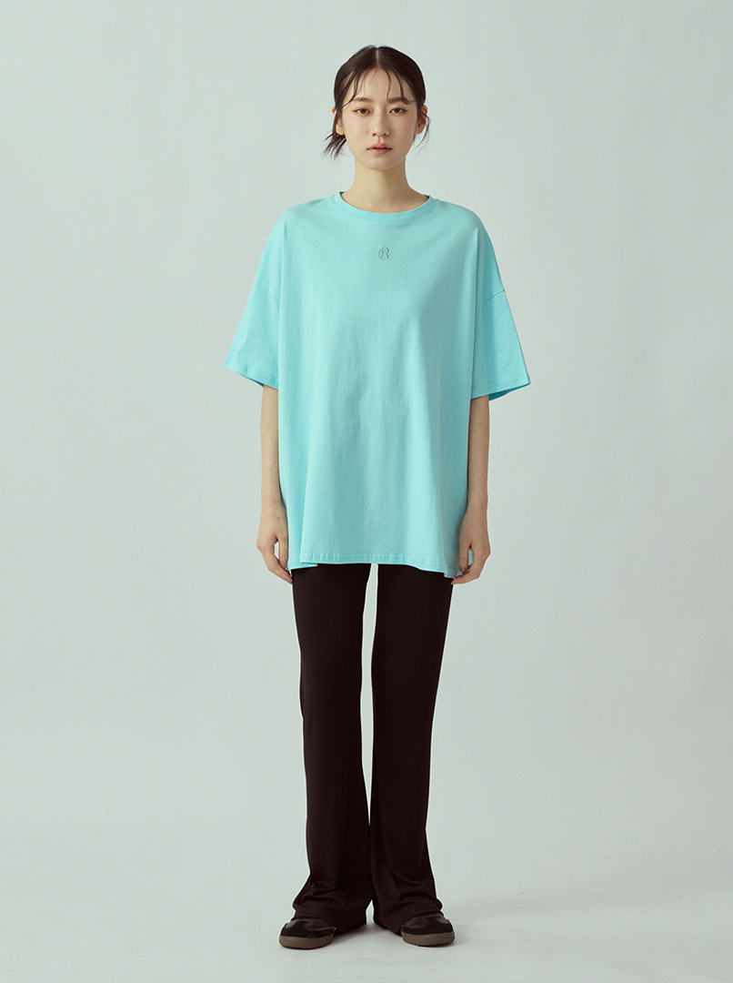 簡約刺繡圓領T恤