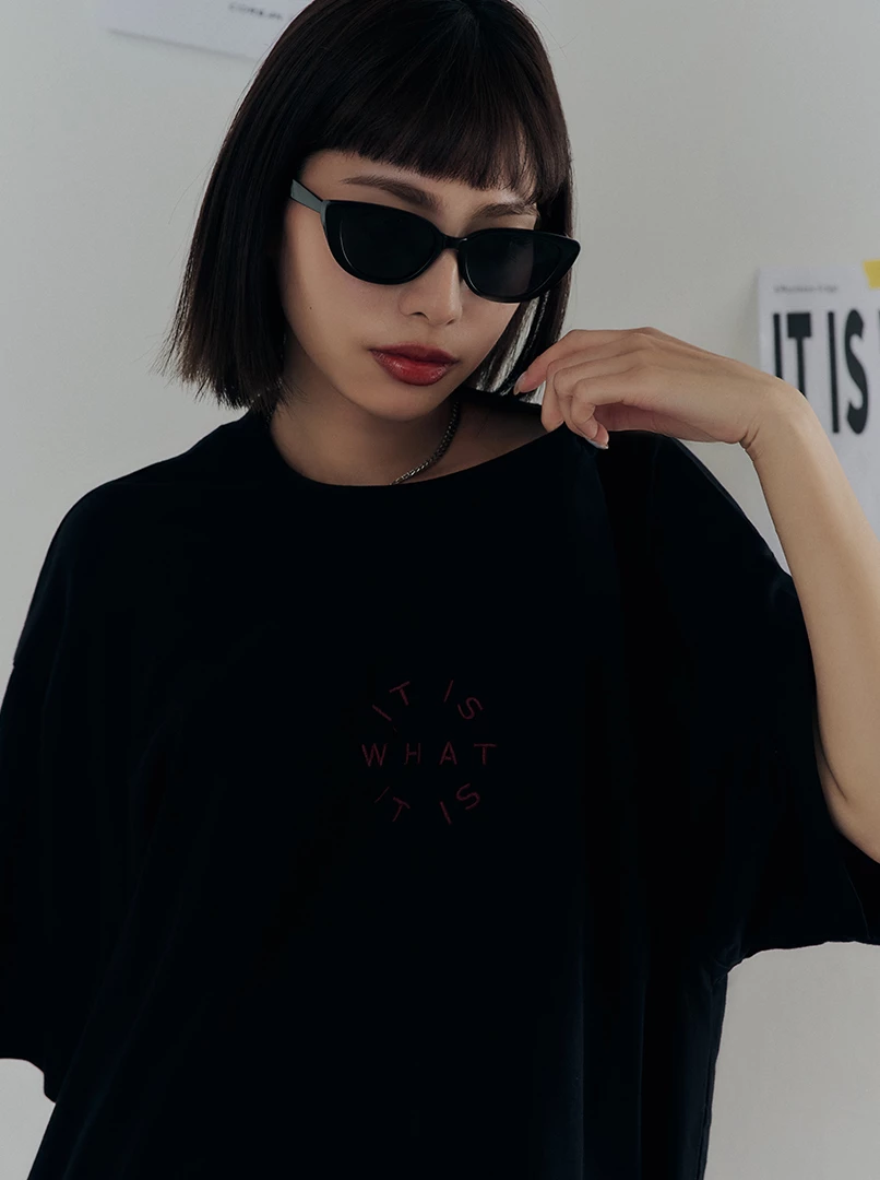 黑土聯名刺繡OV T-SHIRT