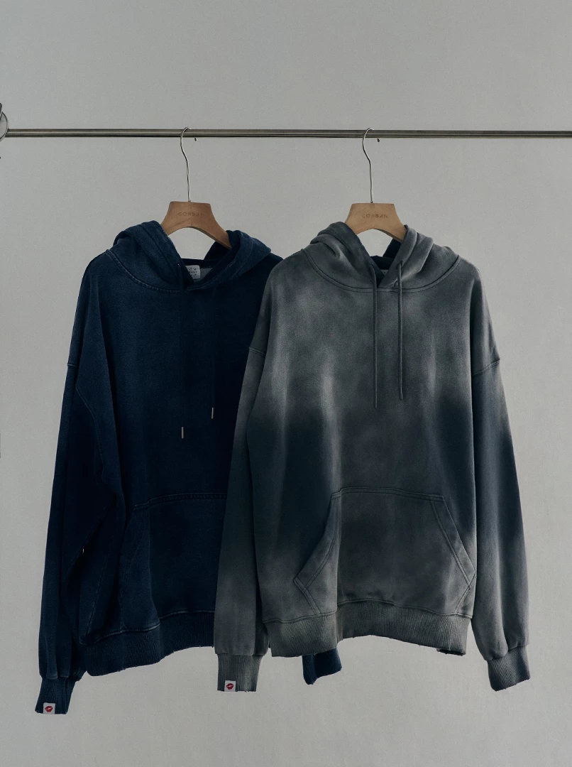 黑土聯名洗舊帽T