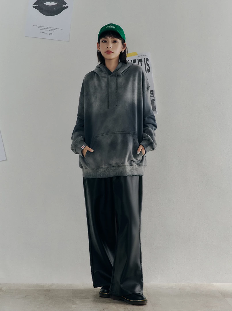 黑土聯名洗舊帽T