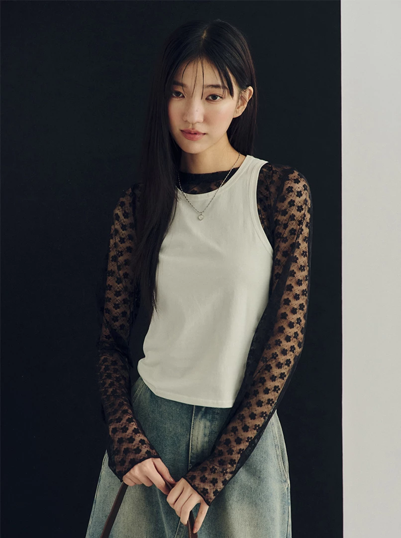 透膚蕾絲打底上衣