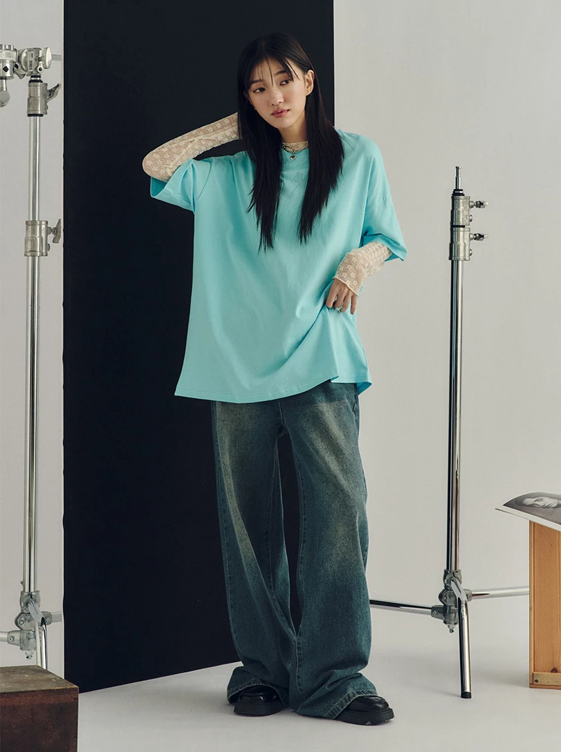 透膚蕾絲打底上衣