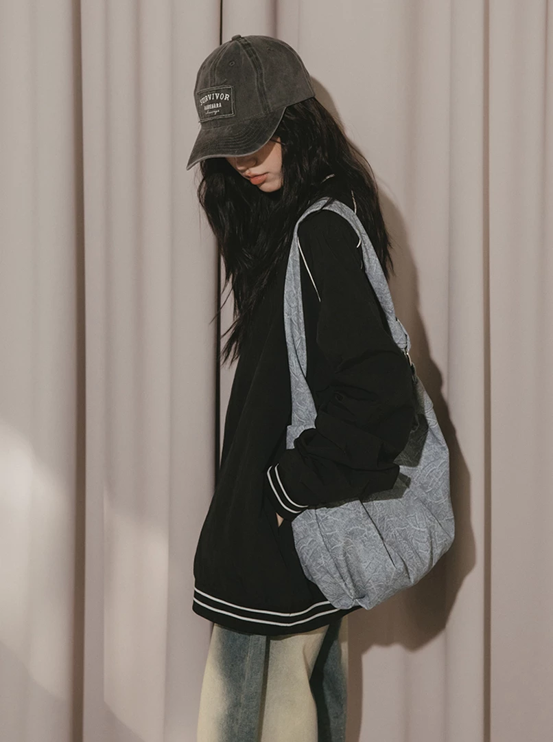 美式V領撞色線上衣