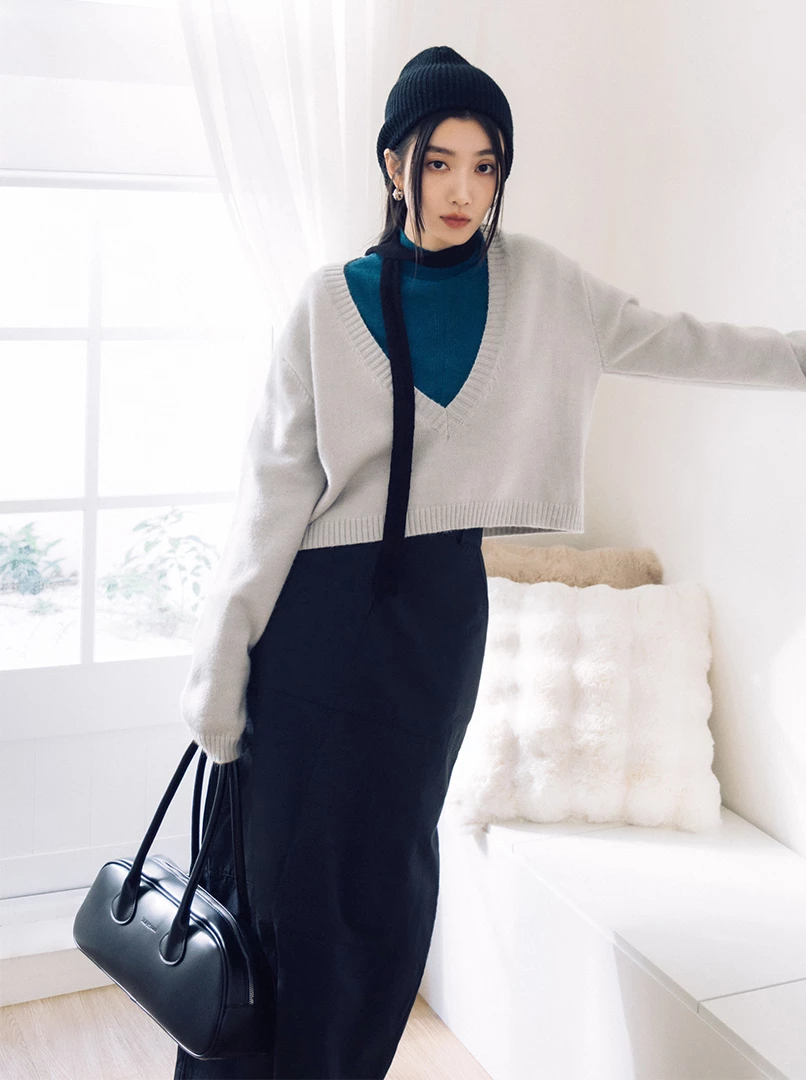 中線薄針織上衣