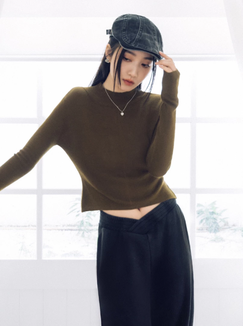 中線薄針織上衣