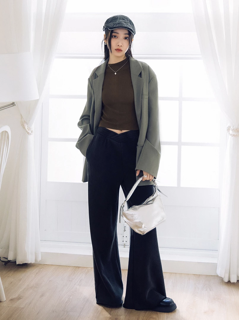 中線薄針織上衣