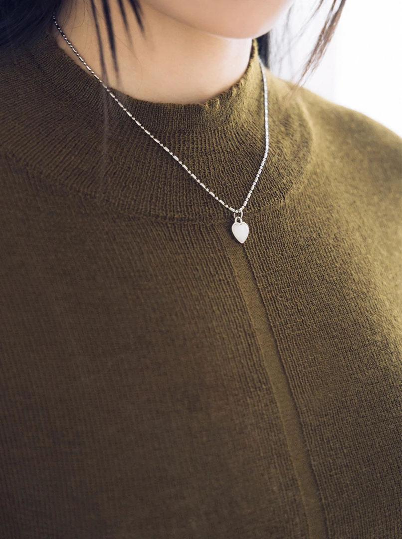 中線薄針織上衣