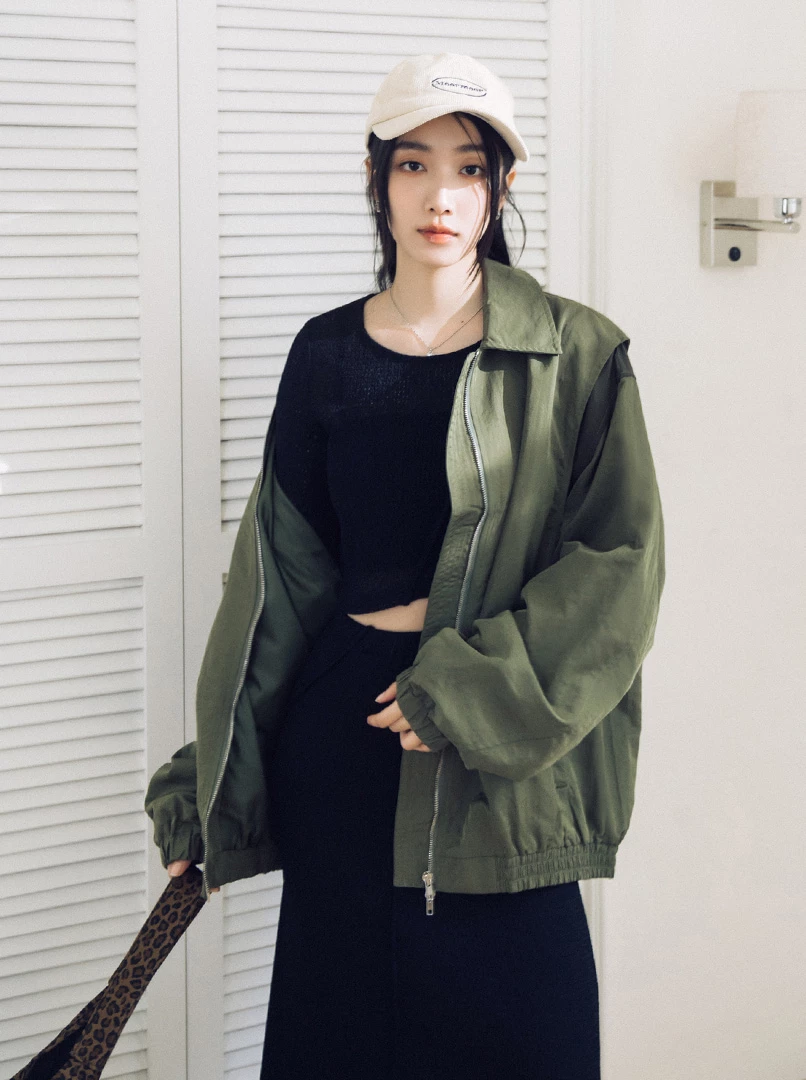 微透斜線立體上衣