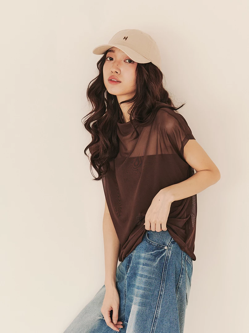 透膚感網紗兩件式上衣