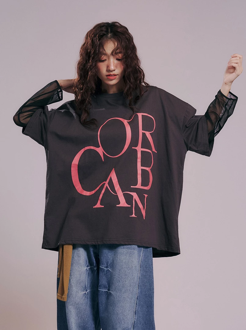 品牌設計字樣T-shirt