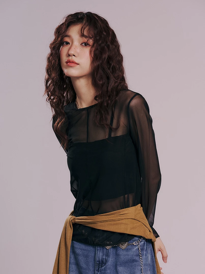 中線設計透膚上衣
