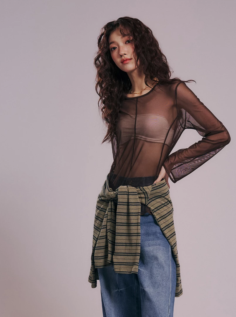 中線設計透膚上衣