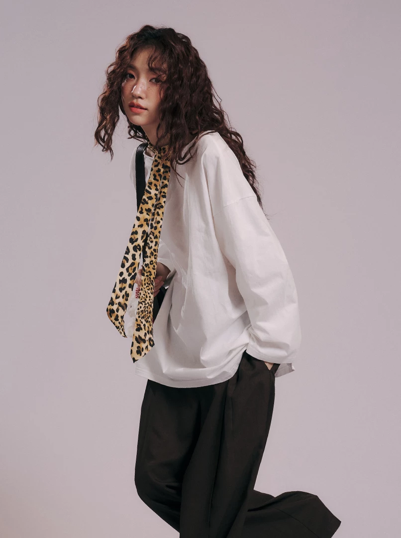 背後造型單線可調寬鬆T