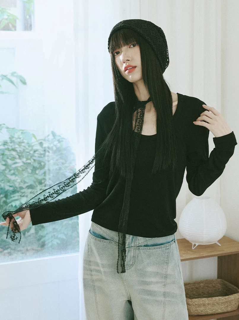 U領打底長袖上衣