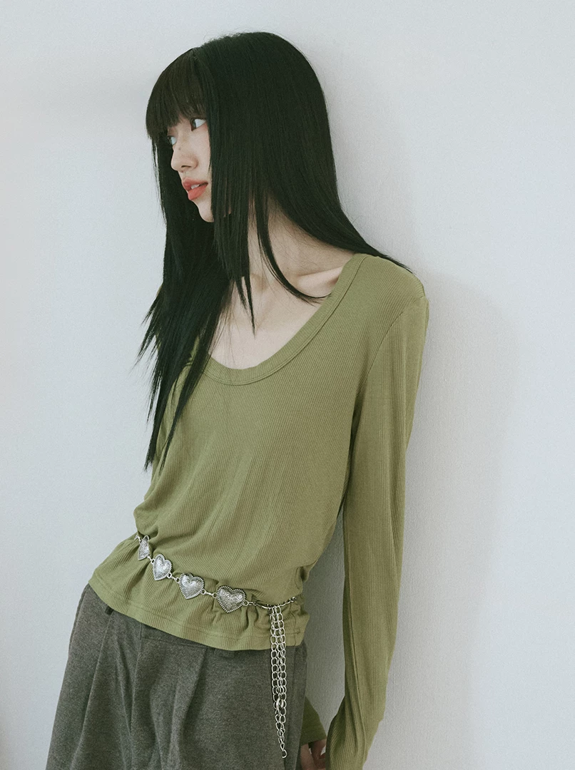 U領打底長袖上衣