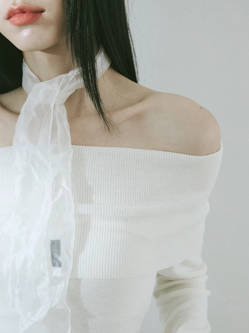一字露肩針織長袖上衣