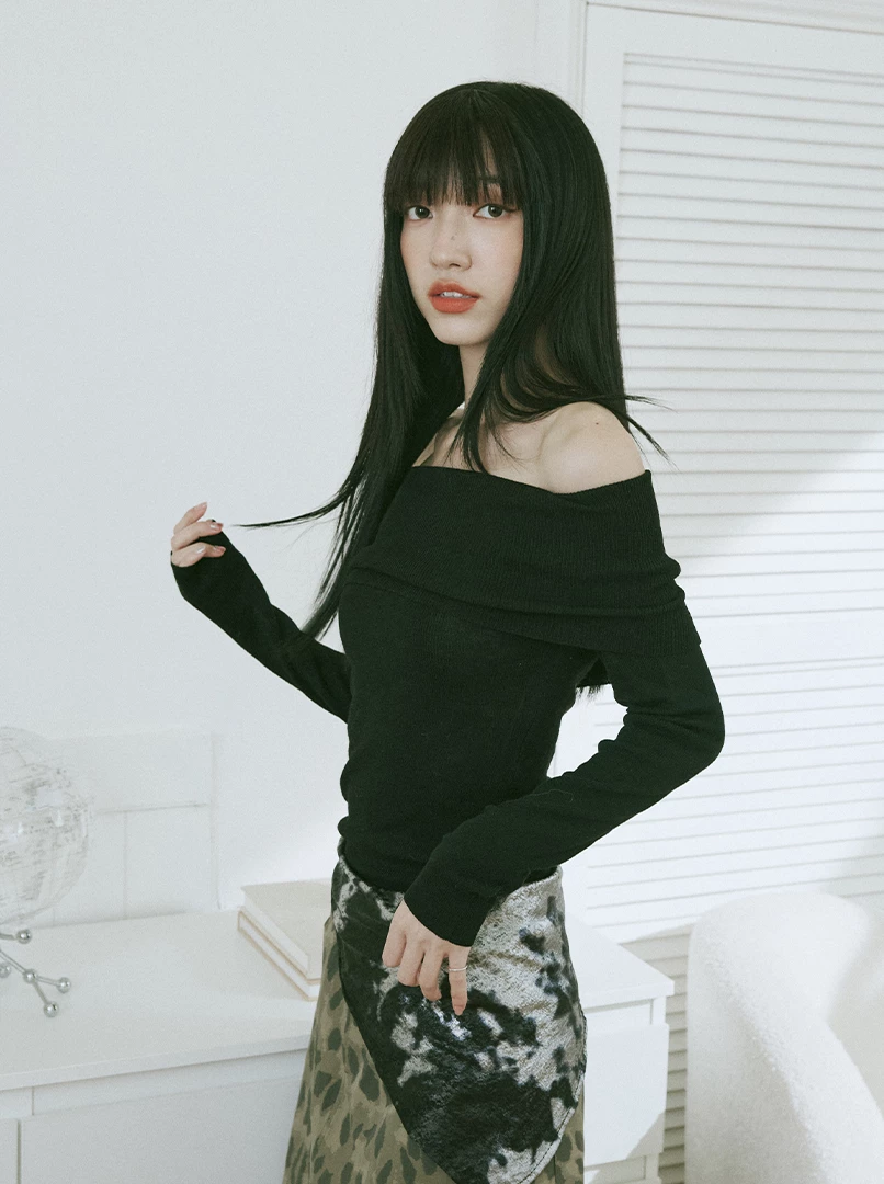 一字露肩針織長袖上衣