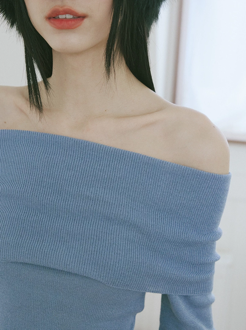 一字露肩針織長袖上衣